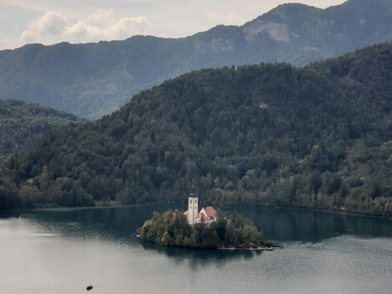 Miért érdemes idén tavasszal a Júliai-Alpok felé venni az irányt?